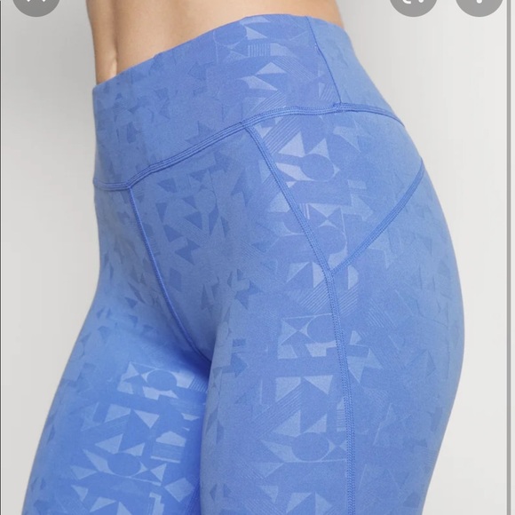 Sweaty Betty all day embossed 7/8 leggings, size XS - Picture 2 of 8